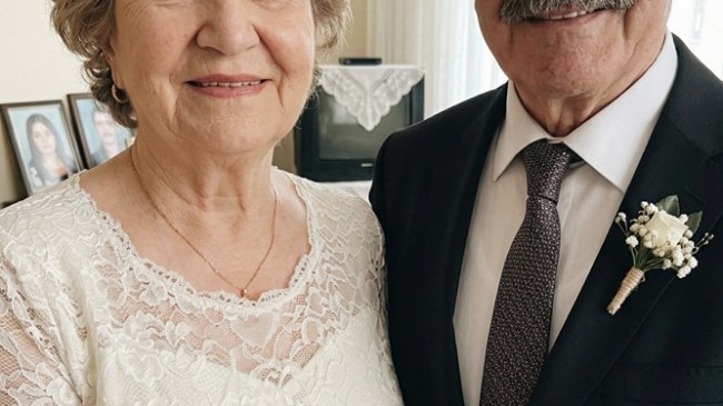 65 Yaşında Yeniden Aşkı Buldum Ama Torunum Beni Evden Kovdu