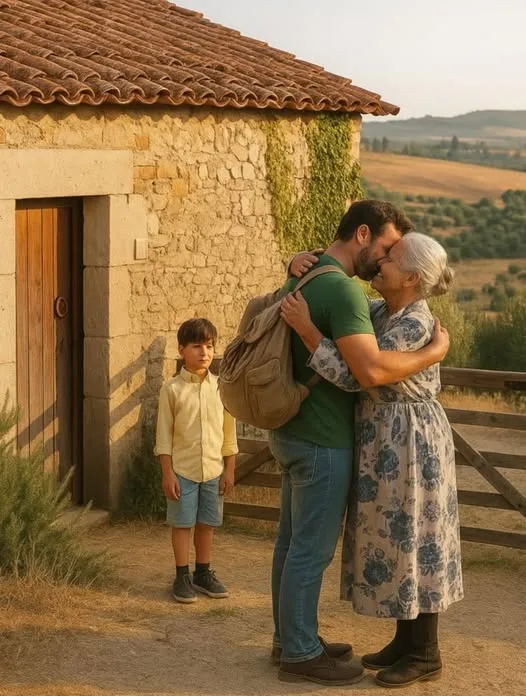 Amcam hapisten yeni çıkmıştı. Bütün aile ona sırt çevirdi