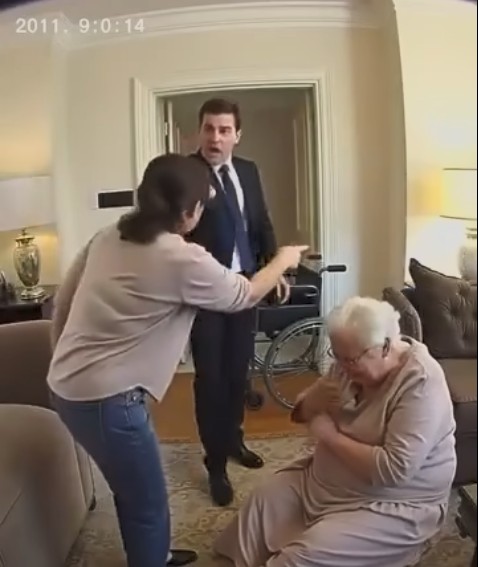 Milyoner Genç Eve Döndü ve Hayatının Gerçeğini Gördü