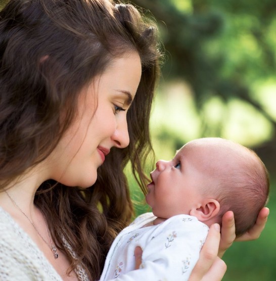 Anne Sezgisi Hayat Kurtardı: 9 Aylık Bebeğin Ağzındaki Detay Doktorları Bile Şaşırttı