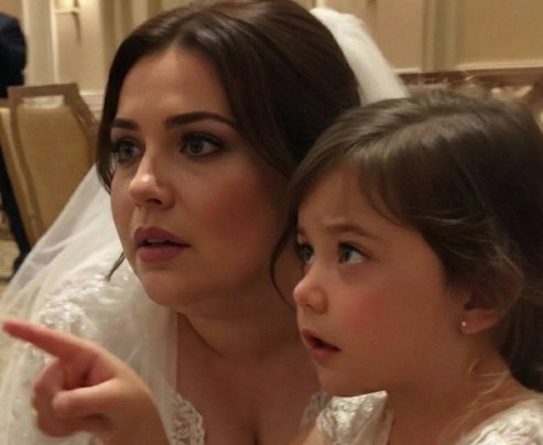 Anne, babamın koluna bak Yeni bir baba istemiyorum!